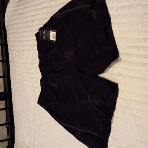 Men's athlete dry fit shorts. Medium.  Dry  SKORA Brand. Running shorts.